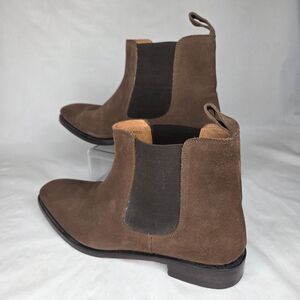 Santana by Carlos Santana Men’s Chestnut Suede Chelsea Boots Size 11.5